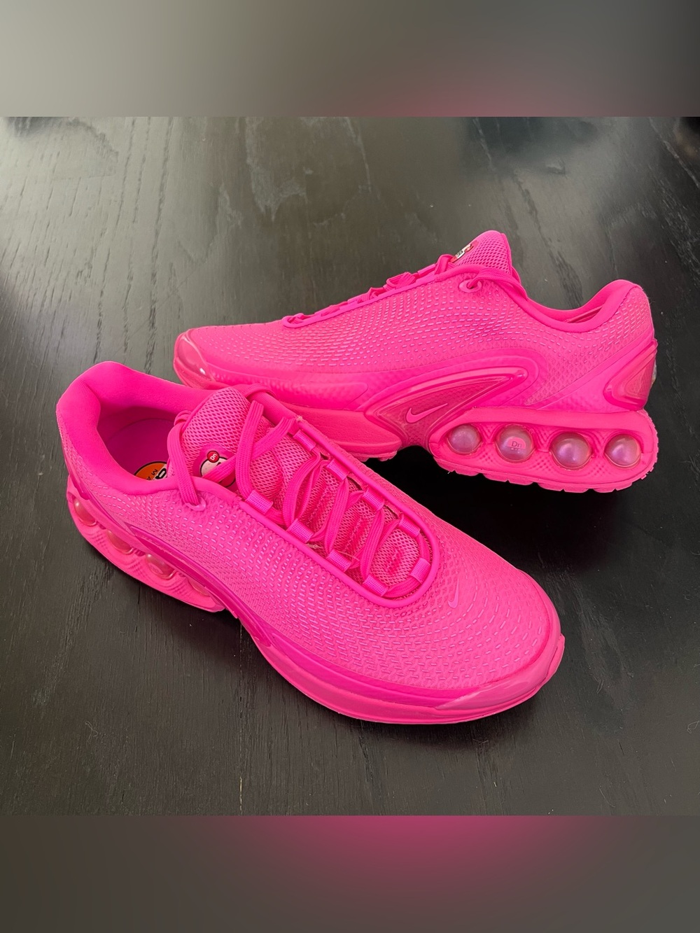 ✔️New✔️ NIKE Air Max DN 'Laser Fuchsia' - Picture 2 of 9